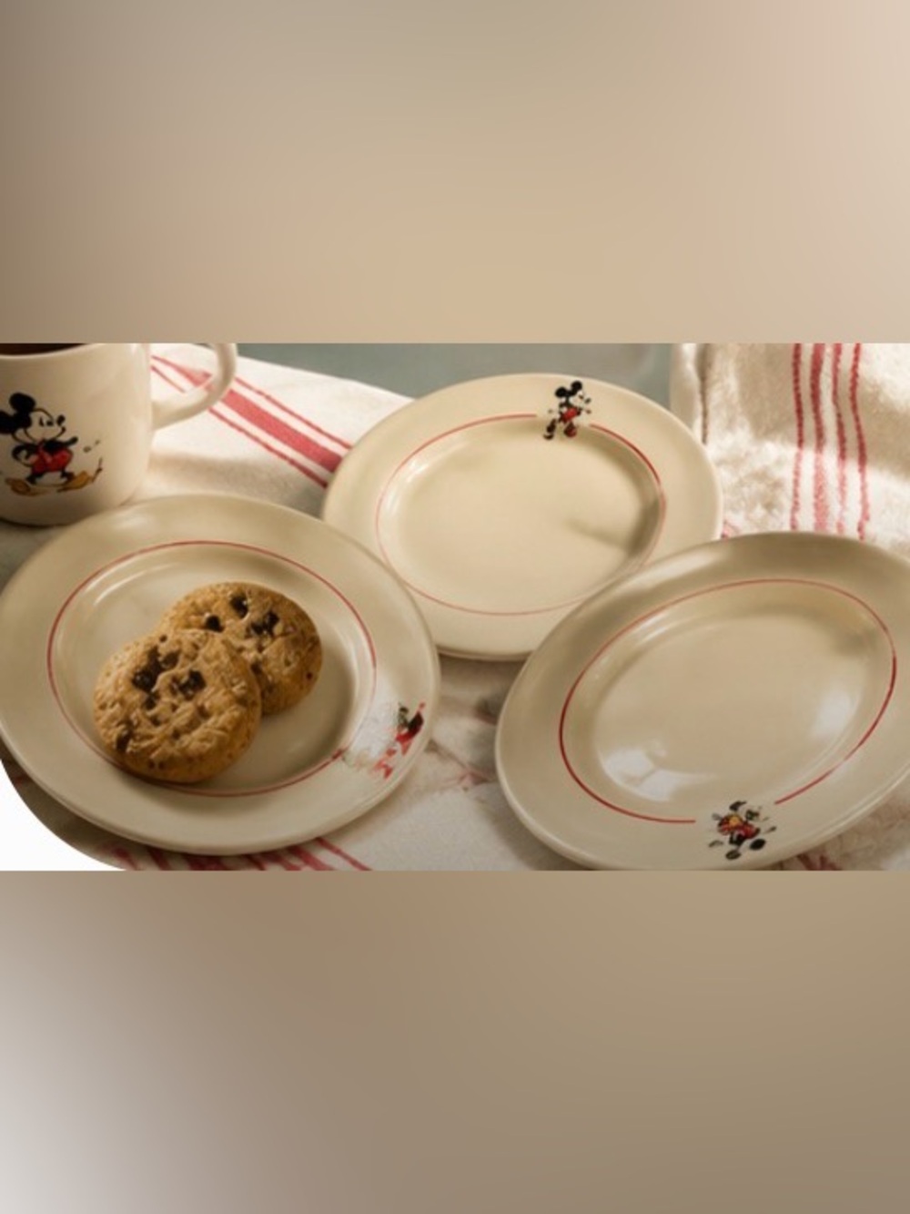 Disney Mickey&Co‎ Vintage Mickey Mouse Dinner Plates Set 3